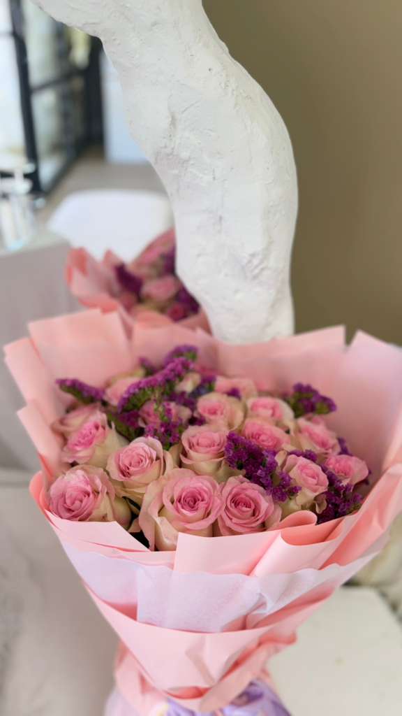 Pink Roses with Purple Statice - Bouquet - A&N Flowers LA