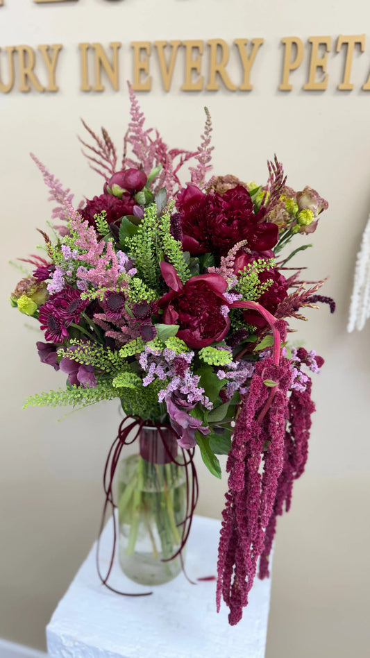 Crimson Poetry - Arrangements - A&N Flowers LA