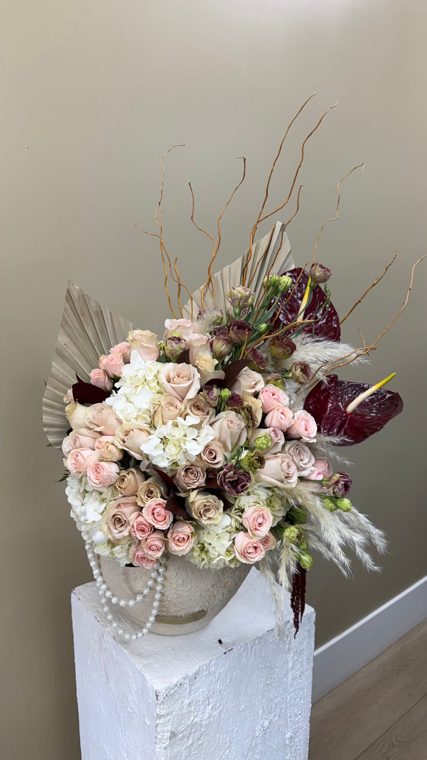 Pearl & Bordeaux Arrangement