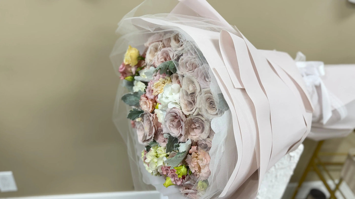 Moonveil Bouquet - Bouquet - A&N Flowers LA