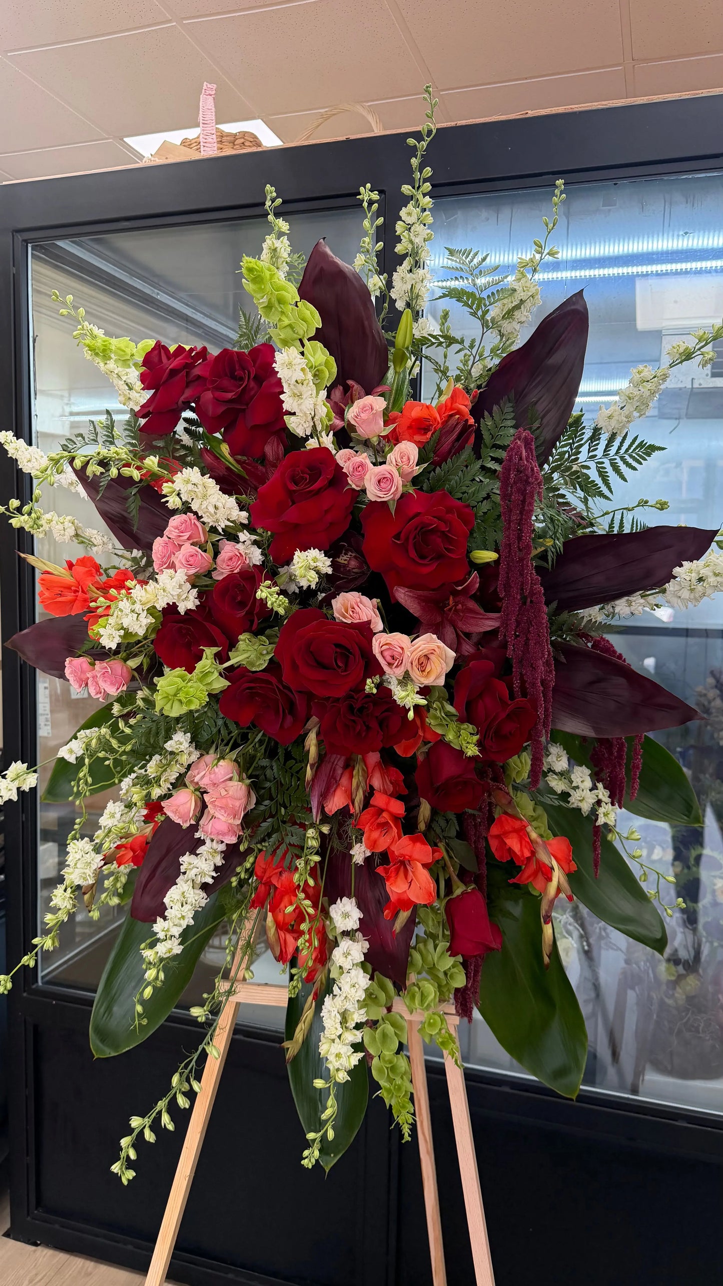Red Spray - Funeral - A&N Flowers LA