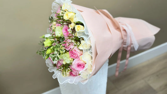 Rosette Kiss - Bouquet - A&N Flowers LA