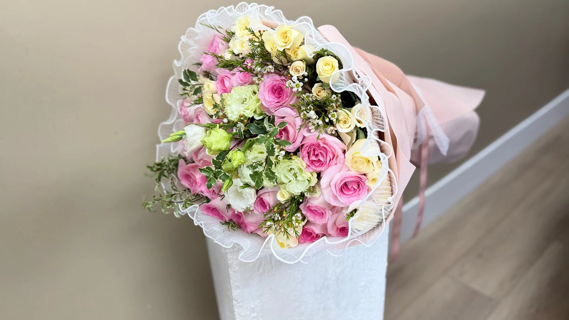 Rosette Kiss - Bouquet - A&N Flowers LA