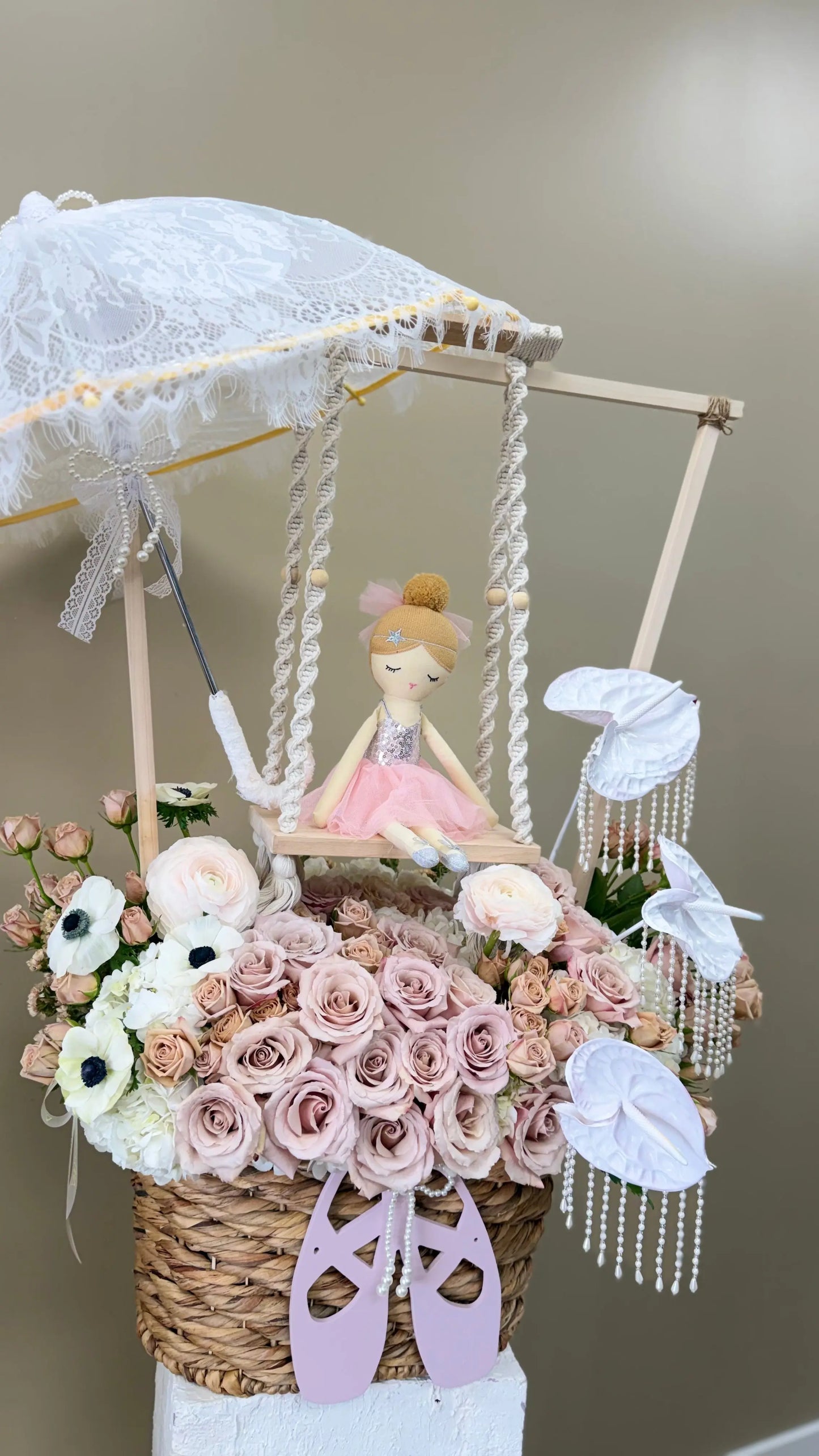 Storybook Swing Basket - Baby Basket - A&N Flowers LA